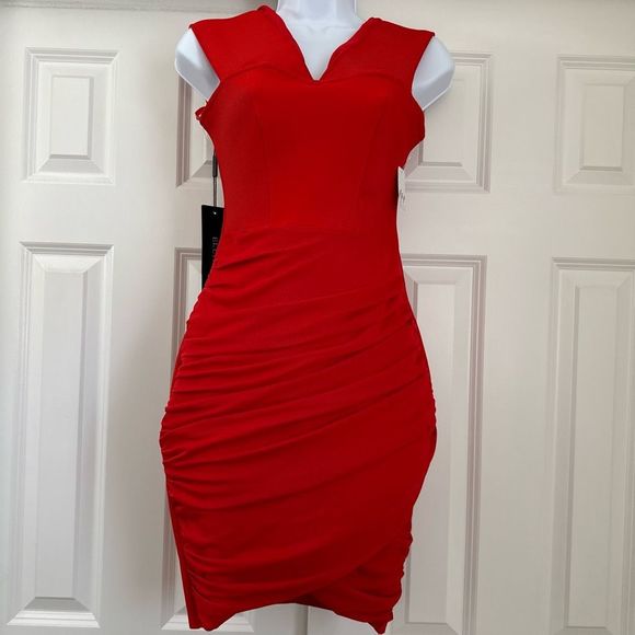 Free People  by ELLIATT Praise Mini Red Dress Stretch Ruched Slim Fit - Picture 4 of 11